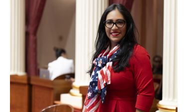 Senator Valladares Official Photo