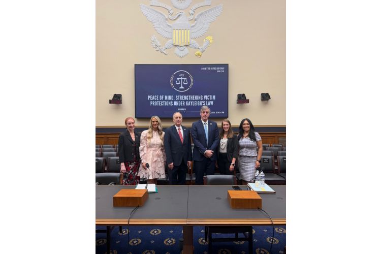 Sen. Valladares Travels to Washington, D.C. to Testify Before Congress in Support of Lifetime Protections for Crime Survivors